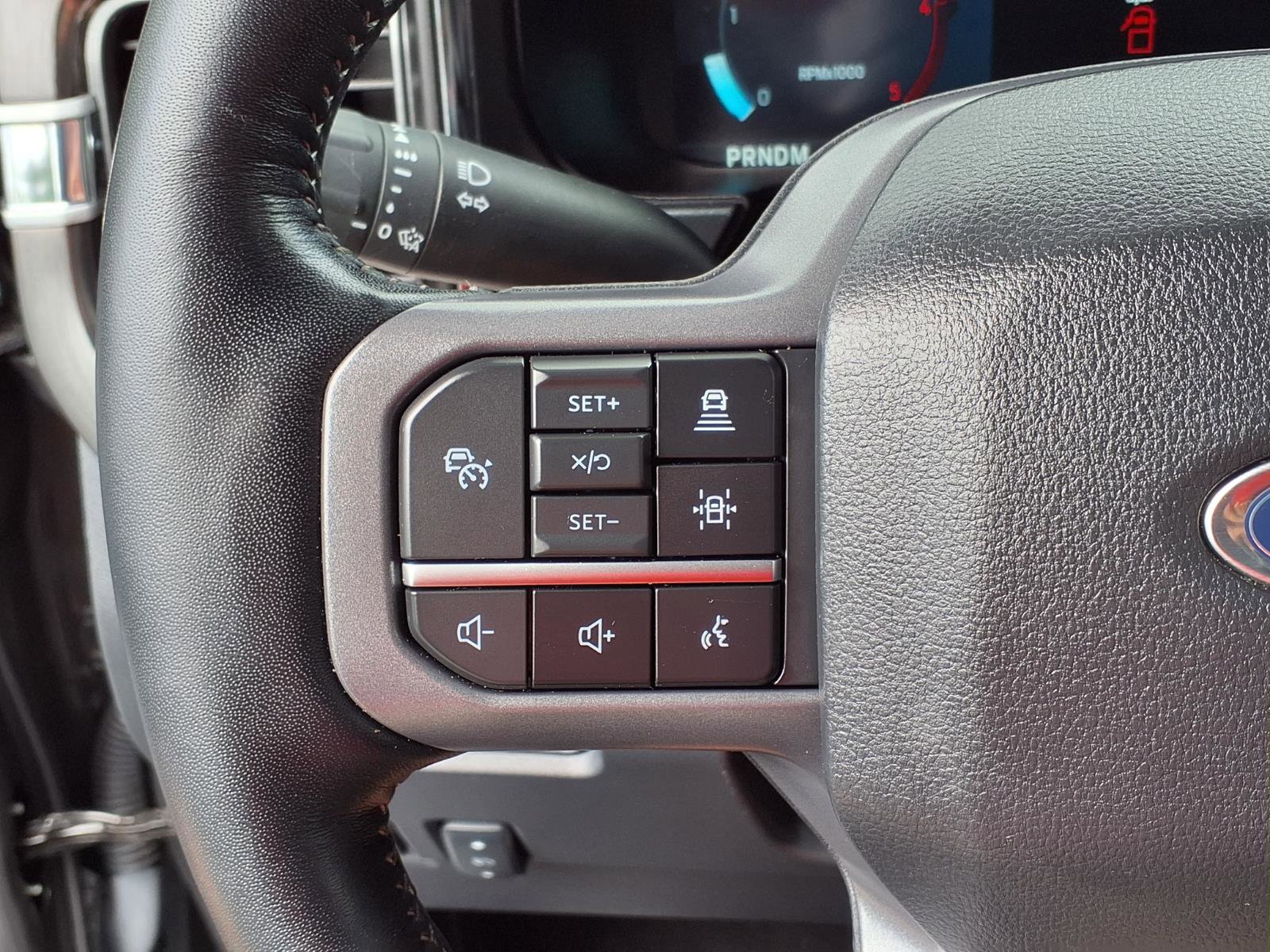 Used 2024 Ford F350 Lariat w/ Lariat Ultimate Package AWD/4WD image 27