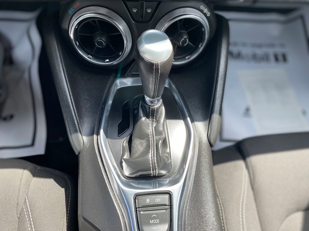 Used 2020 Chevrolet Camaro LT image 20