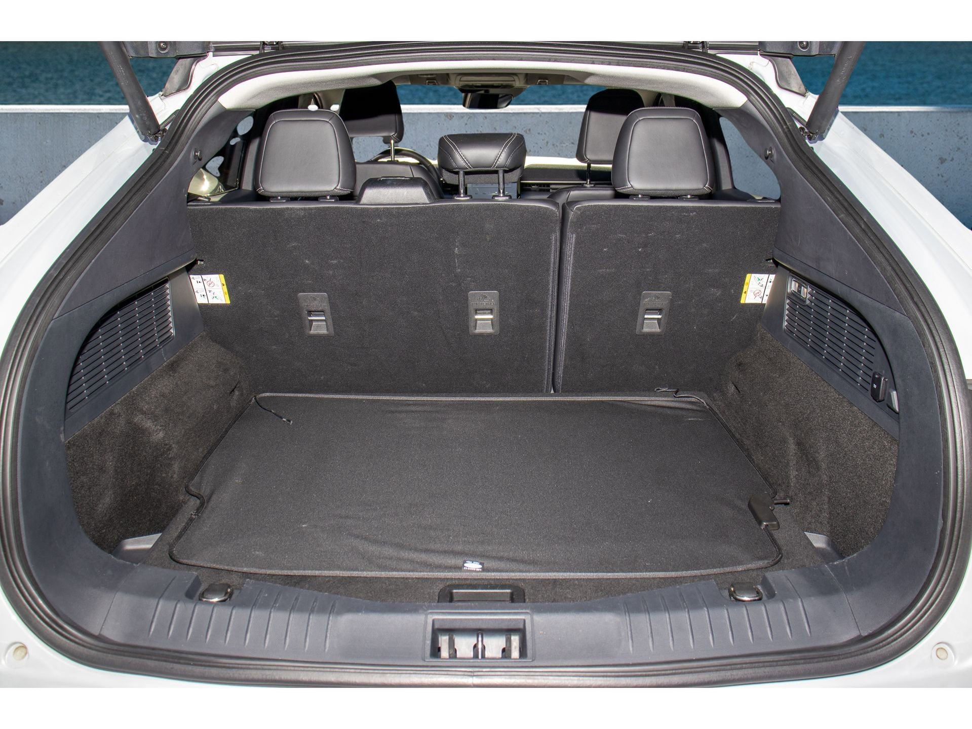 Used 2021 Ford Mustang Mach-E Select w/ Comfort/Technology Package image 27