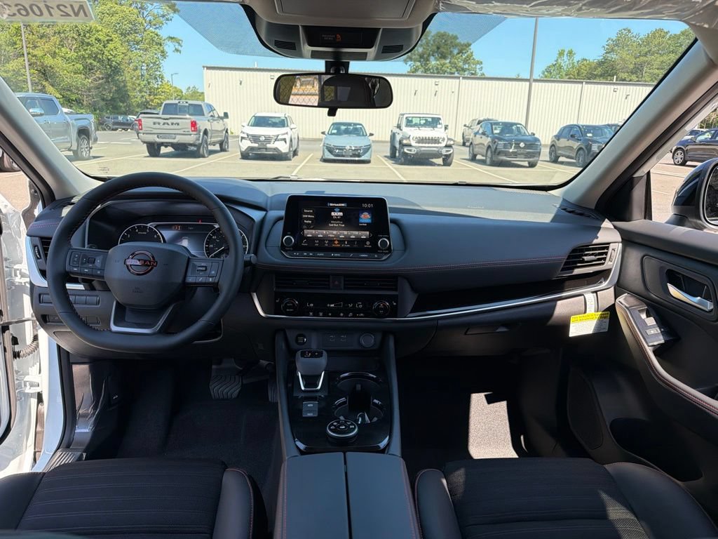 New 2026 Nissan Rogue SV AWD/4WD image 6