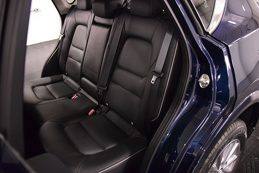 Used 2025 MAZDA CX-5 AWD 2.5 S w/ Select Package image 30
