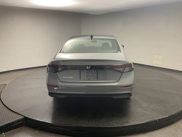 New 2025 Honda Accord SE image 6