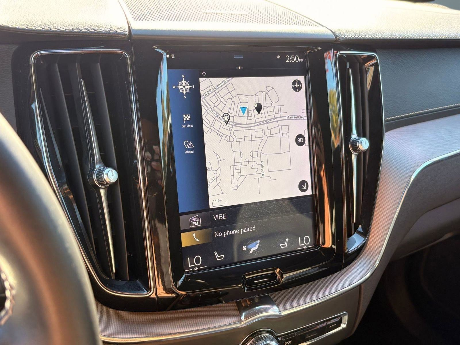 Used 2020 Volvo XC60 T6 R-Design w/ Protection Package Premier image 29