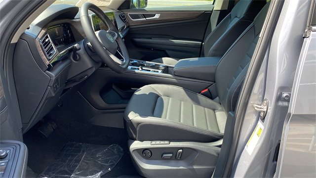 New 2026 Volkswagen Atlas SEL image 12