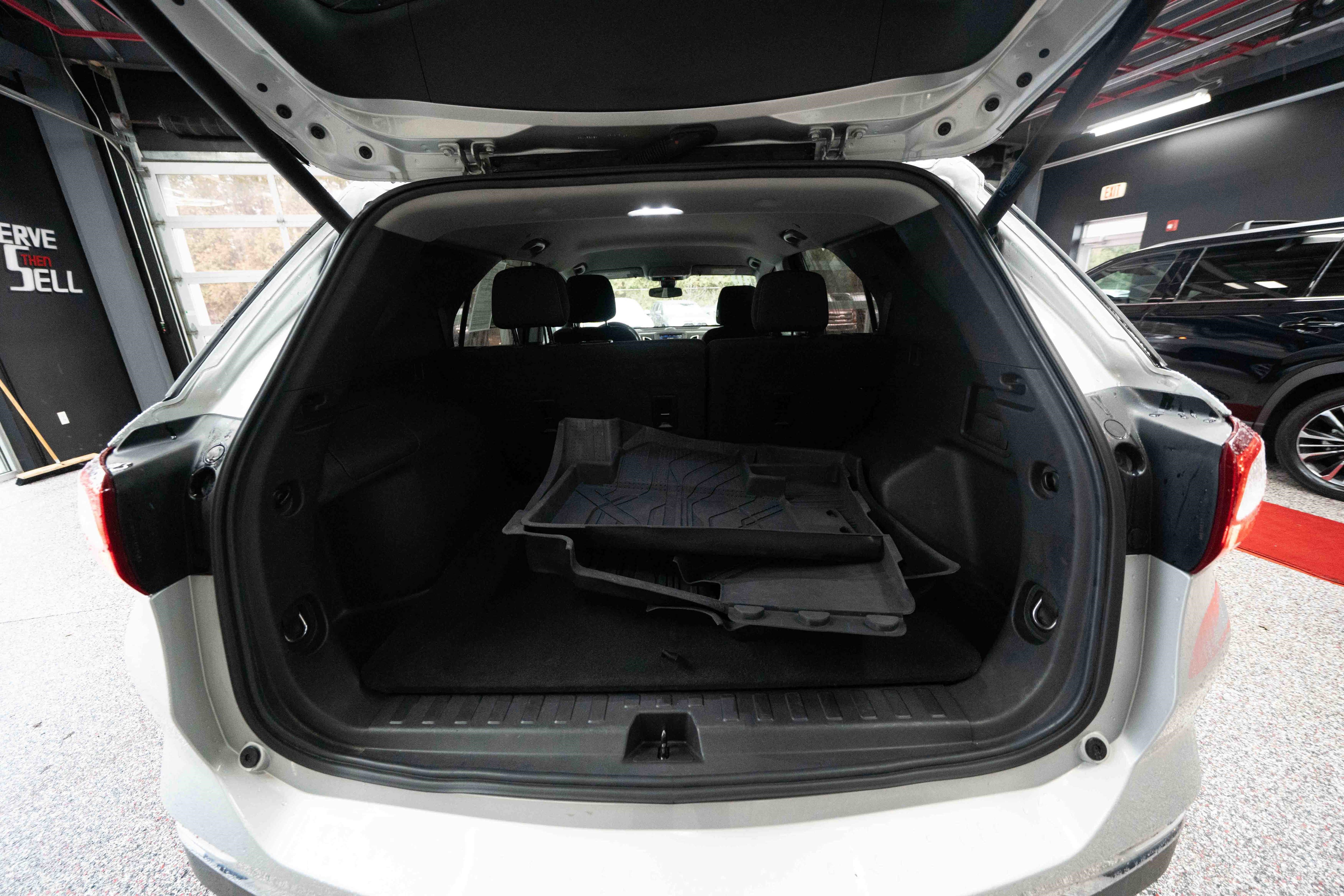 Used 2021 Chevrolet Equinox LT image 28