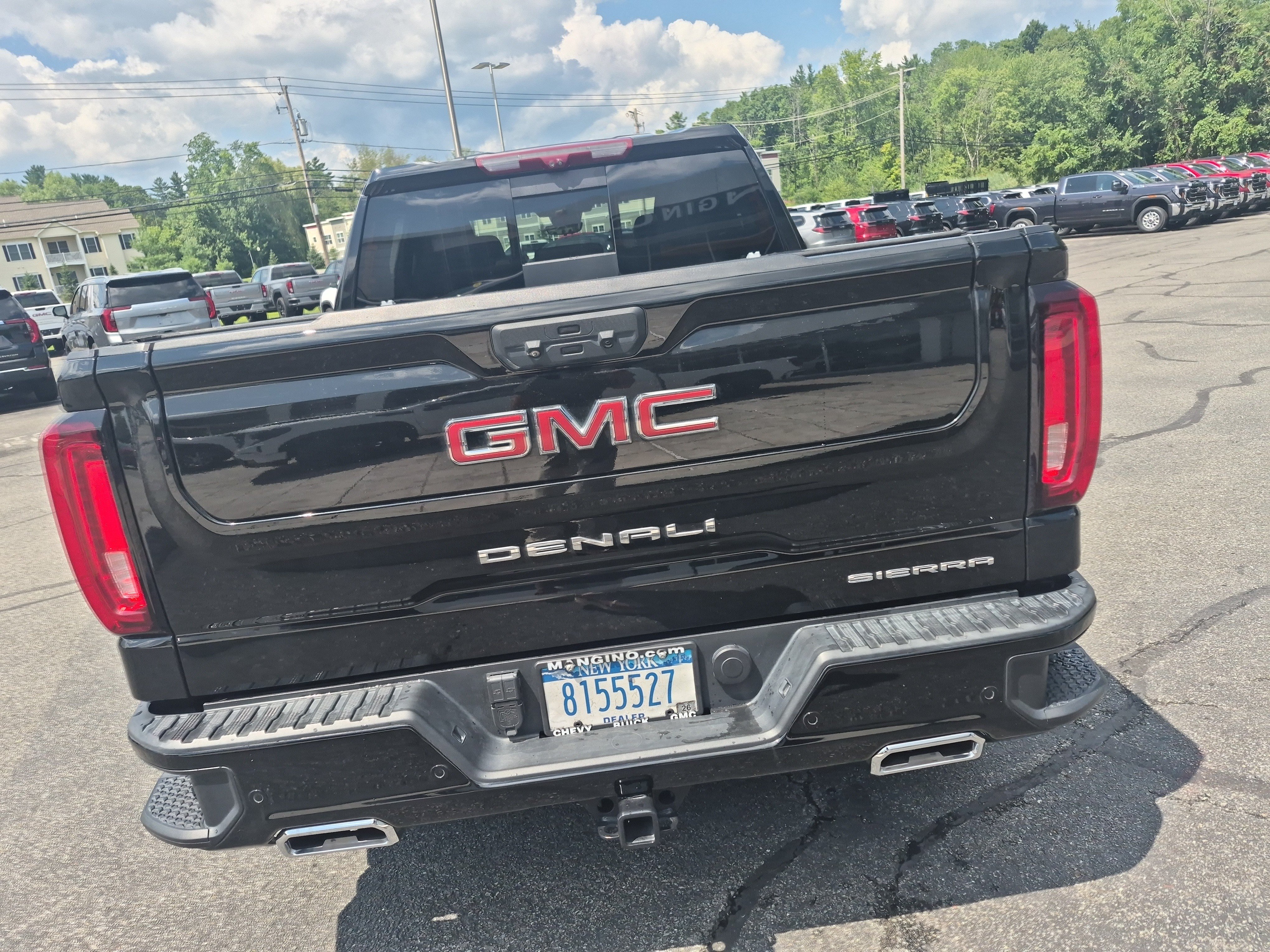 Certified 2023 GMC Sierra 1500 Denali w/ Denali Reserve Package AWD/4WD image 4