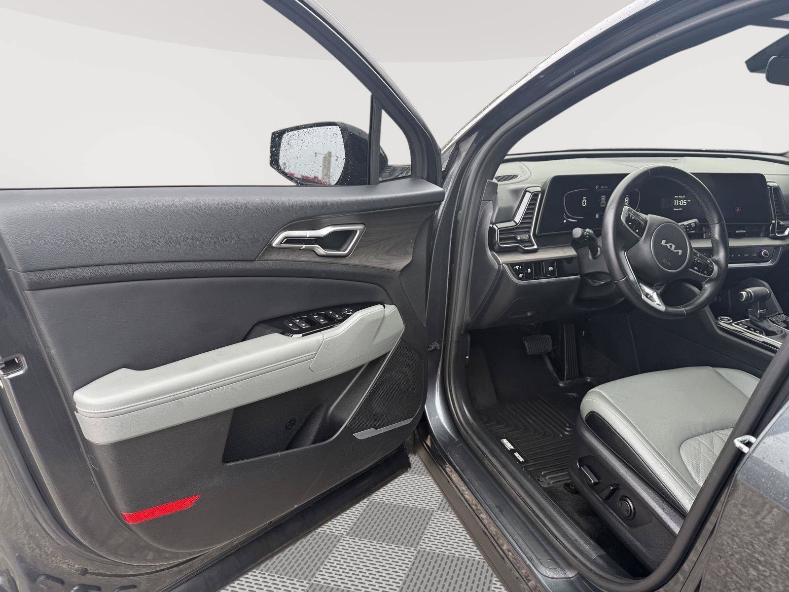 Used 2023 Kia Sportage X-Line w/ X-Line Premium Package AWD/4WD image 21