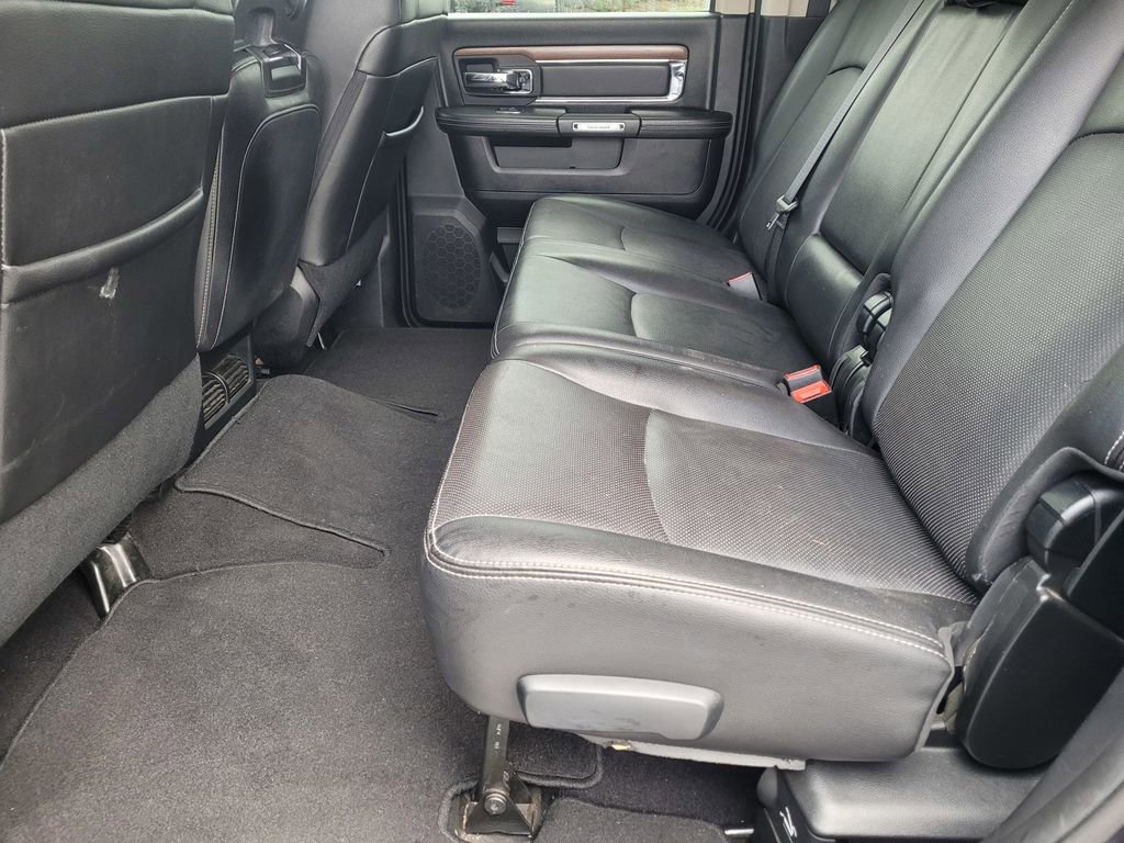 Used 2015 RAM 2500 Laramie w/ Cold Weather Group image 7