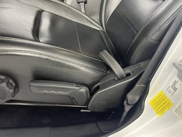 Used 2022 Jeep Wrangler Unlimited Sahara image 32