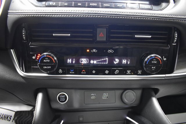 Certified 2023 Nissan Rogue Platinum w/ Platinum Premium Package image 21