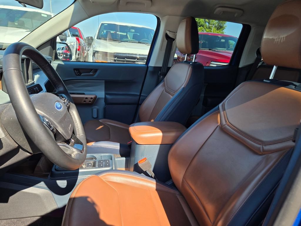 Used 2023 Ford Maverick Lariat w/ Equipment Group 500A Standard AWD/4WD image 26