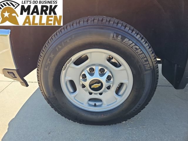 Used 2024 Chevrolet Silverado 2500 W/T w/ WT Convenience Package AWD/4WD image 32