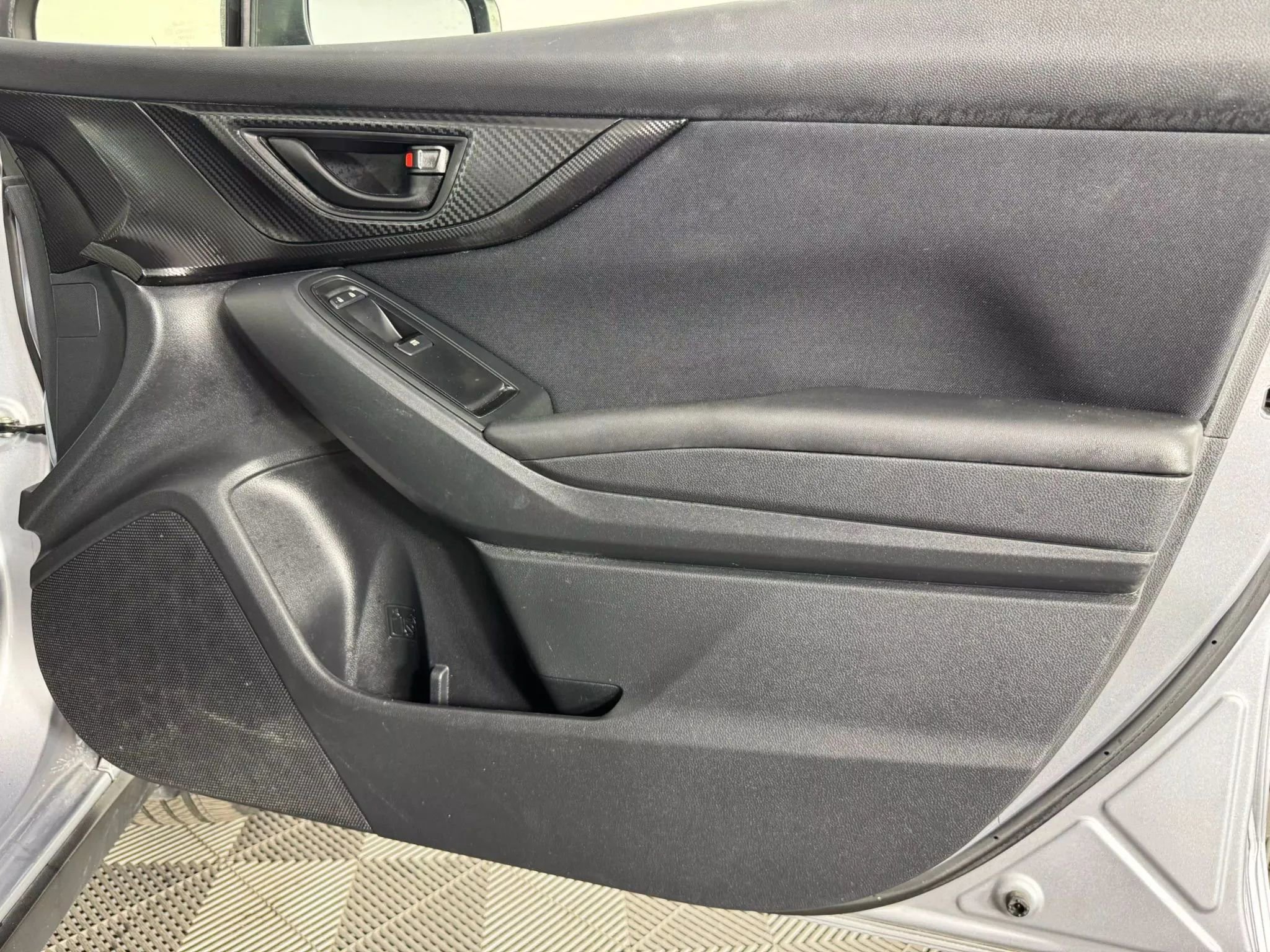 Used 2018 Subaru Crosstrek 2.0i image 39