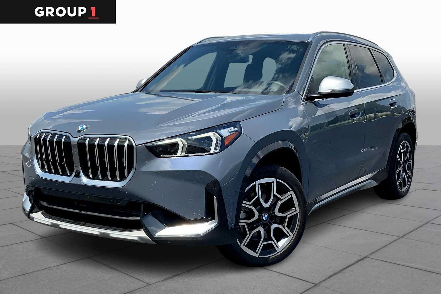 Used 2024 BMW X1 xDrive28i AWD/4WD image 1
