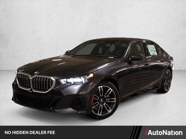 New 2027 BMW 530i xDrive w/ M Sport Package AWD/4WD image 1
