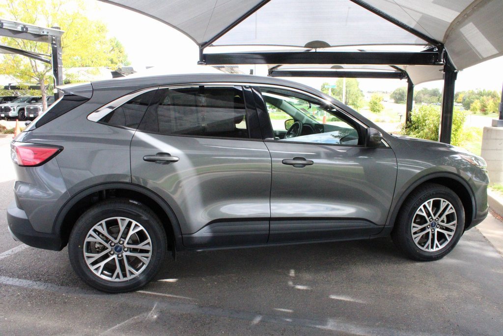 Used 2022 Ford Escape SEL image 17