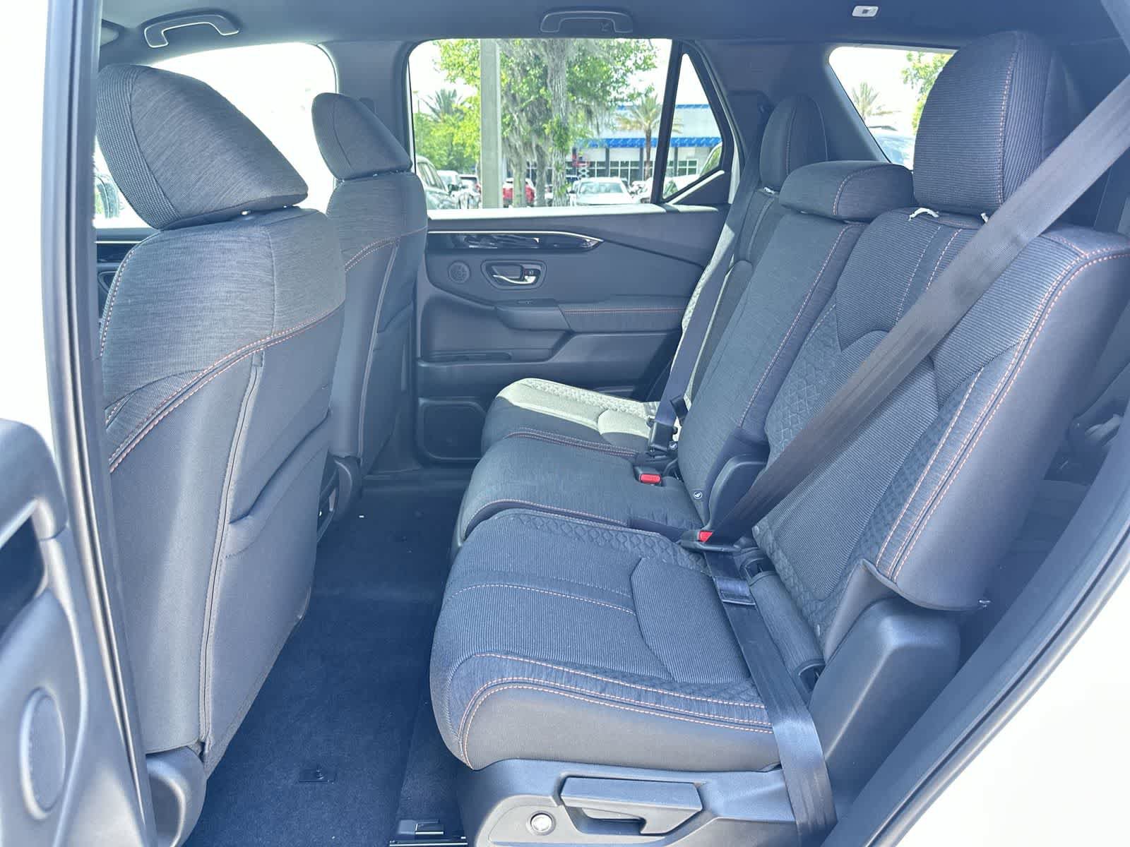 New 2026 Honda Pilot Sport image 15