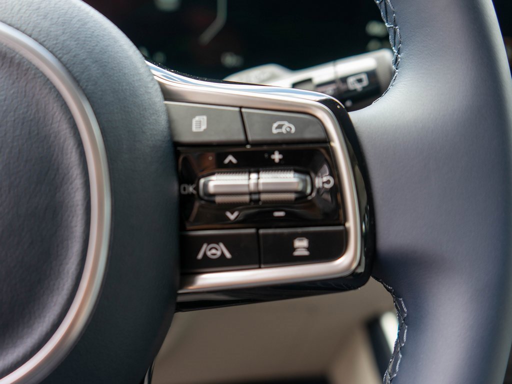 New 2026 Kia Carnival SX w/ SX Dark Edition Package image 20