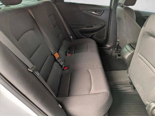 Used 2024 Chevrolet Malibu RS FWD image 25