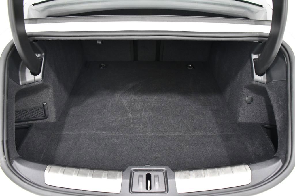 Used 2022 Audi e-tron GT Prestige image 21