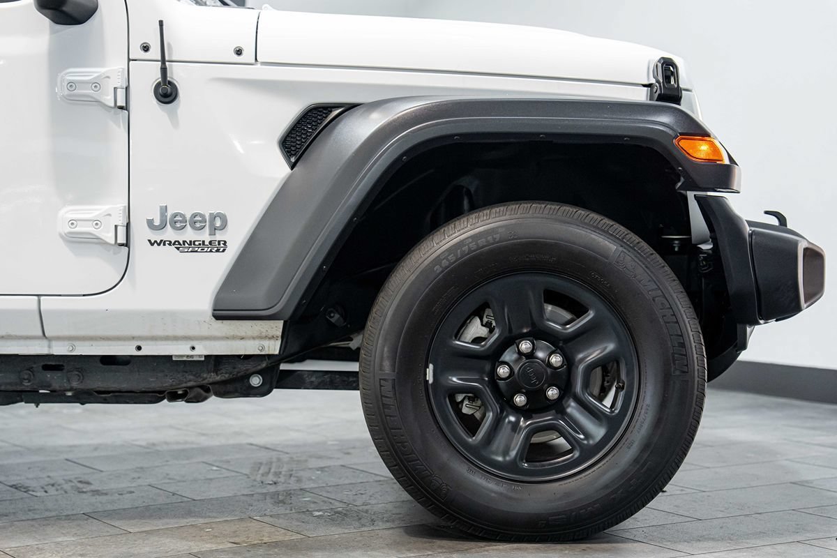 Used 2020 Jeep Wrangler Sport AWD/4WD image 9