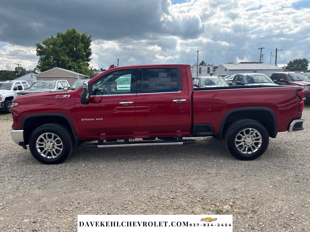 Used 2025 Chevrolet Silverado 2500 LTZ w/ LTZ Plus Package AWD/4WD image 2