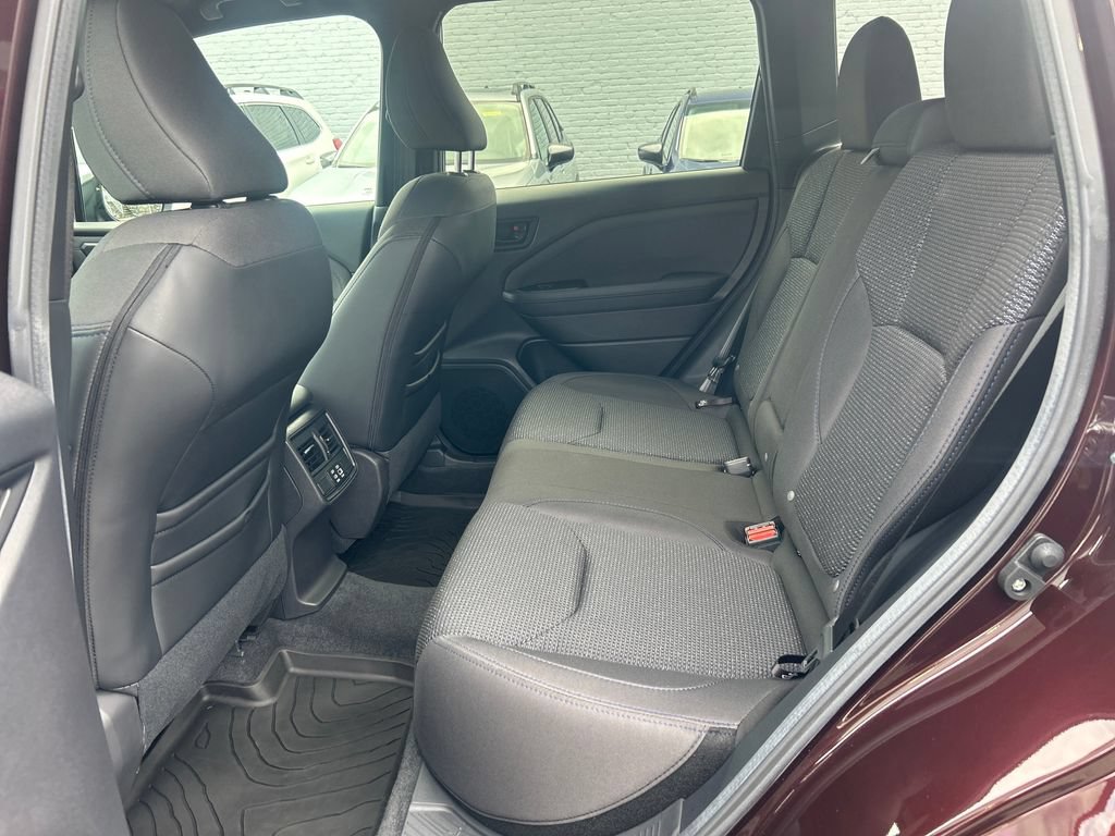 Used 2026 Subaru Forester Premium AWD/4WD image 27
