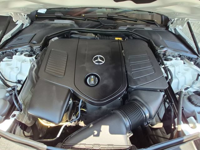 Used 2025 Mercedes-Benz C 300 Sedan image 30