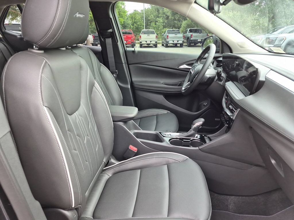 New 2026 Buick Encore GX Avenir w/ Avenir Technology Package FWD image 40