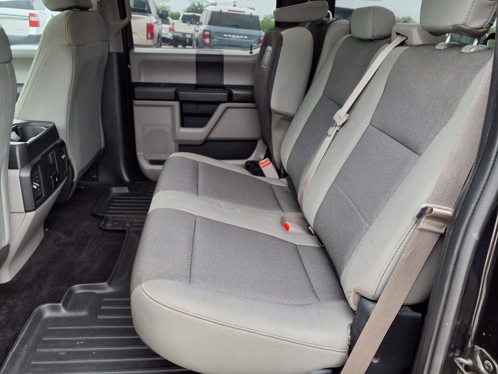 Used 2017 Ford F150 XL w/ Equipment Group 101A Mid AWD/4WD image 10