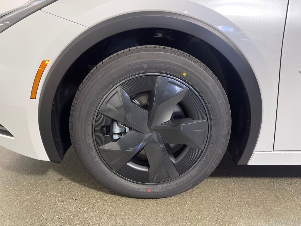 New 2026 Toyota Prius Plug-In Hybrid image 11