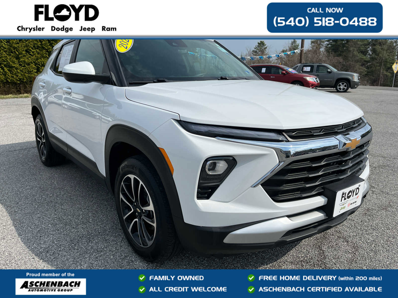 Used 2025 Chevrolet TrailBlazer LT image 1