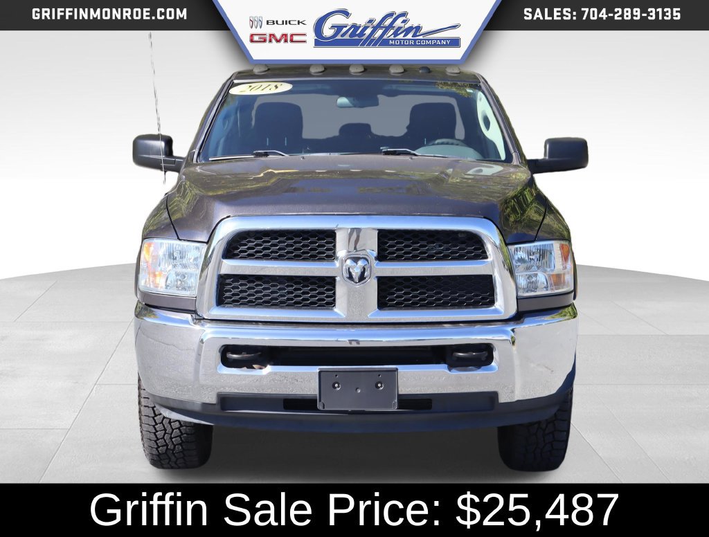 Used 2018 RAM 2500 Tradesman w/ Chrome Appearance Group AWD/4WD image 9