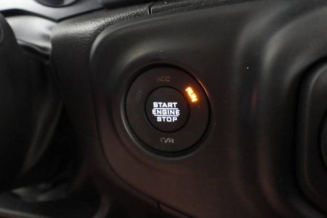 Used 2023 Jeep Gladiator Overland image 18