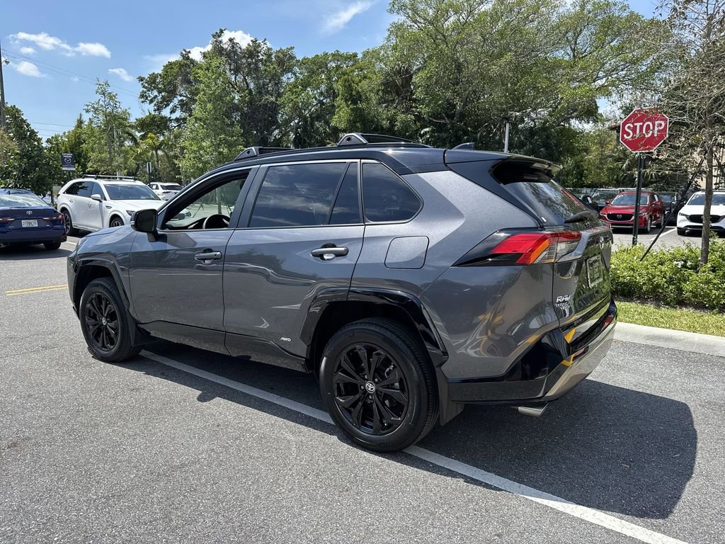 Used 2025 Toyota RAV4 XSE w/ Weather Package AWD/4WD image 12