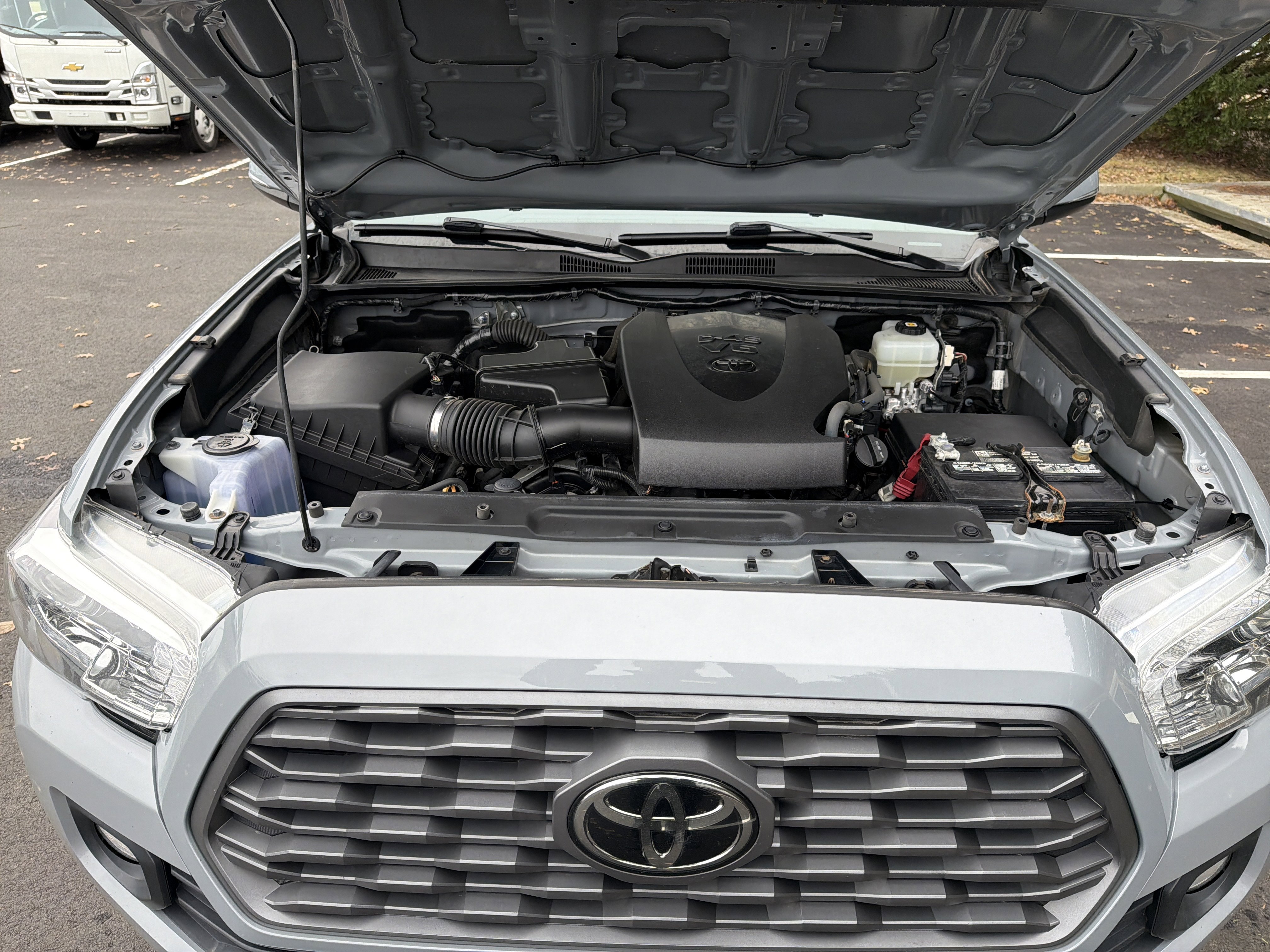 Used 2021 Toyota Tacoma TRD Off-Road w/ Technology Package image 32