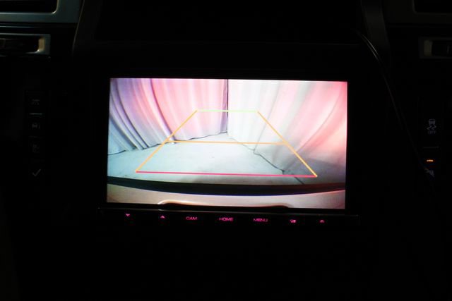 Used 2013 Cadillac Escalade Premium image 4