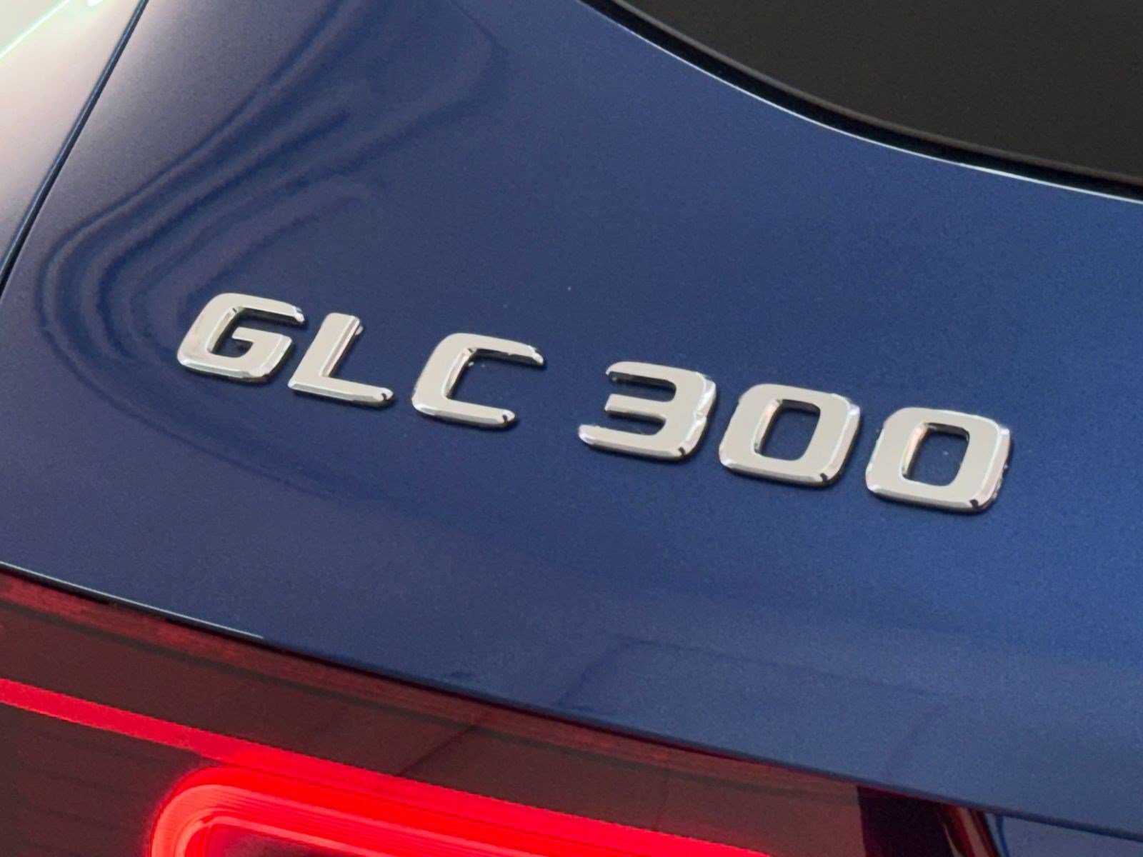 Used 2022 Mercedes-Benz GLC 300 image 26
