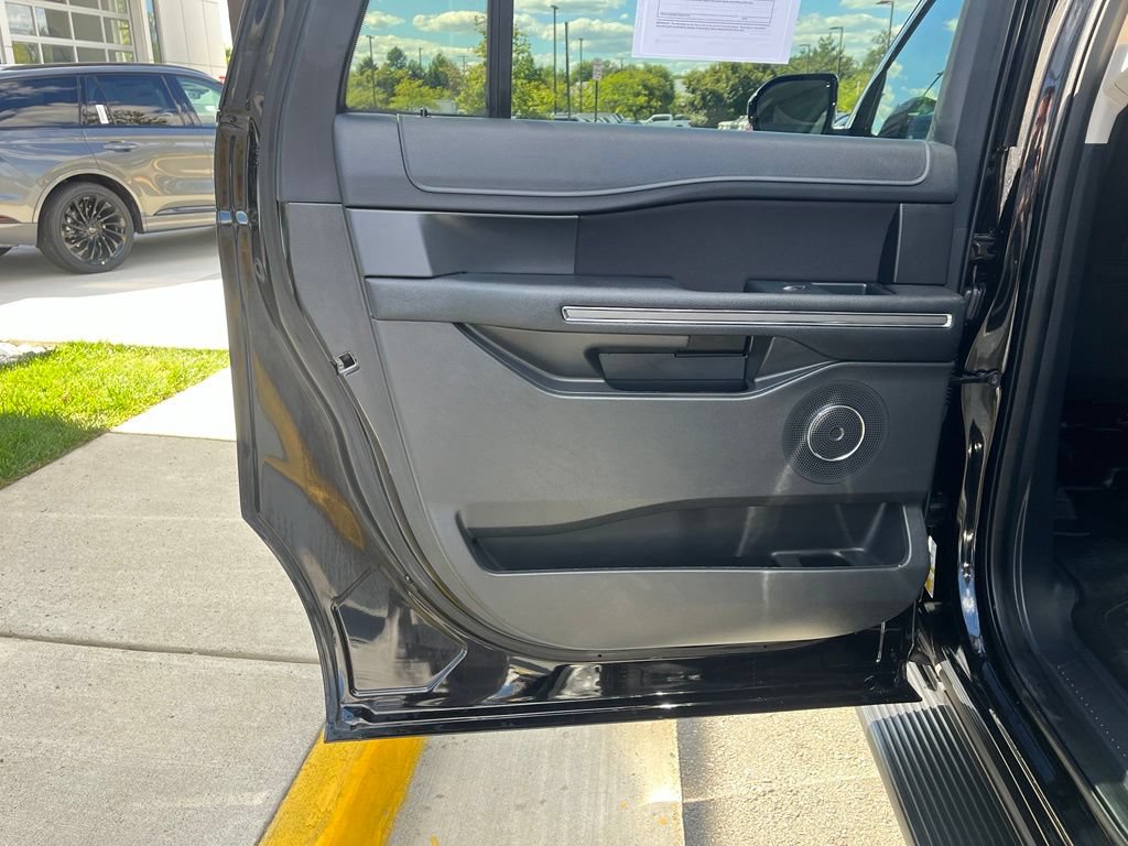 Certified 2023 Ford Expedition Max XL AWD/4WD image 17