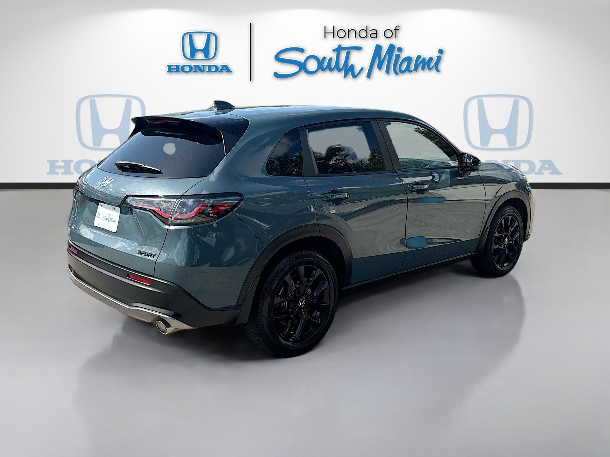 Certified 2025 Honda HR-V Sport image 7