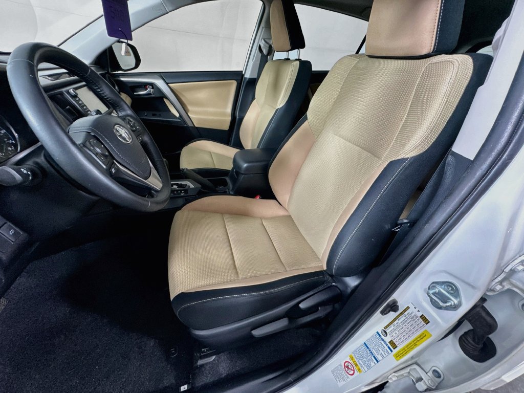 Used 2018 Toyota RAV4 XLE w/ Convenience Package AWD/4WD image 24