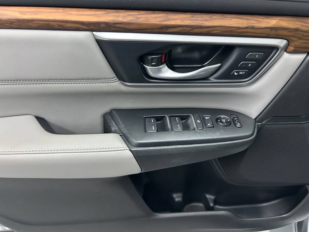 Used 2020 Honda CR-V EX-L image 17