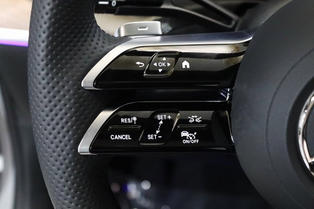 Certified 2025 Mercedes-Benz C 300 4MATIC Sedan image 5