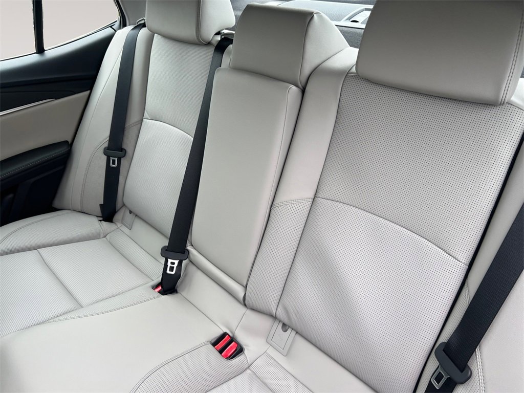 New 2026 Toyota Camry XLE image 13