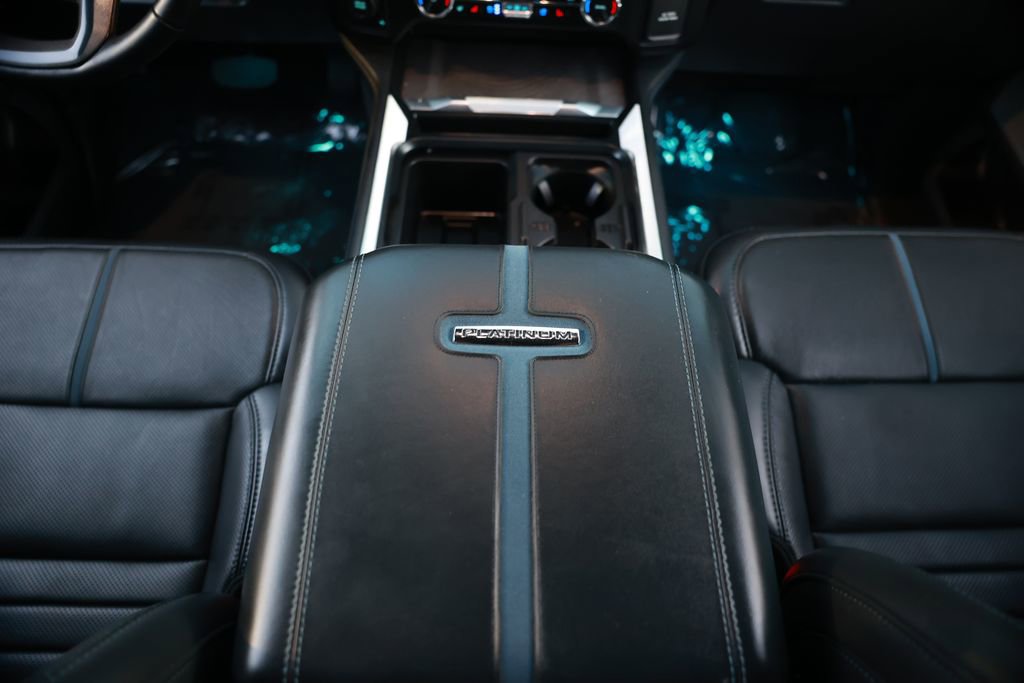 Used 2025 Ford F450 Platinum w/ FX4 Off-Road Package AWD/4WD image 34