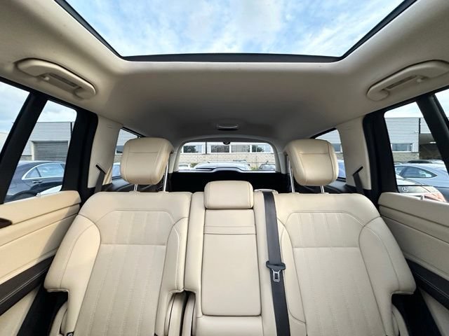 Used 2019 Mercedes-Benz GLS 450 4MATIC image 33