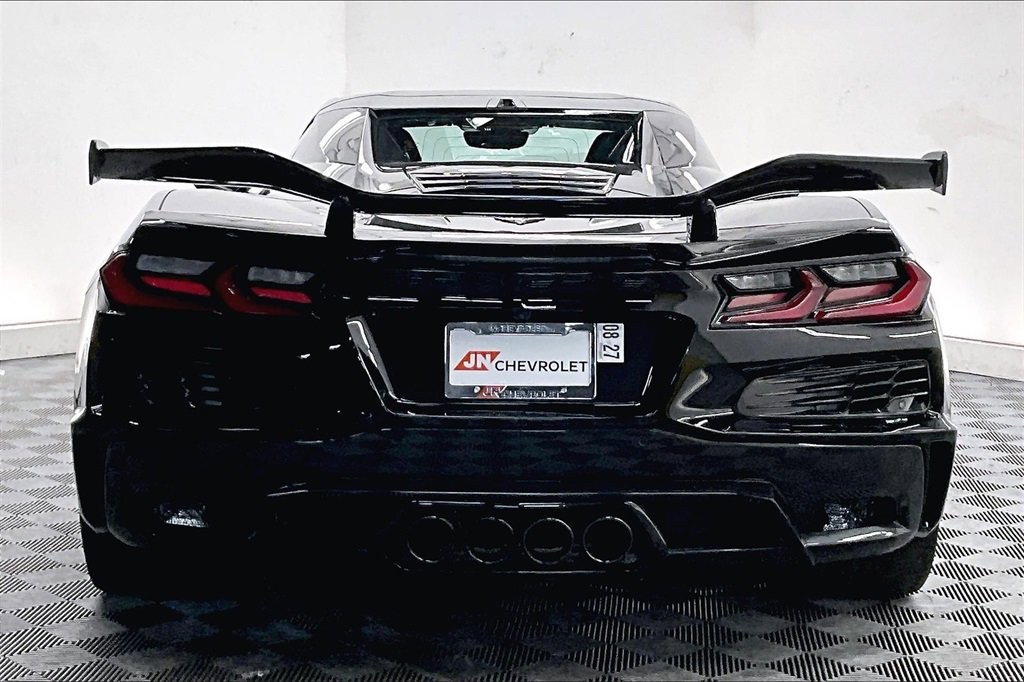 New 2025 Chevrolet Corvette Z06 w/ Z07 Performance Package image 3
