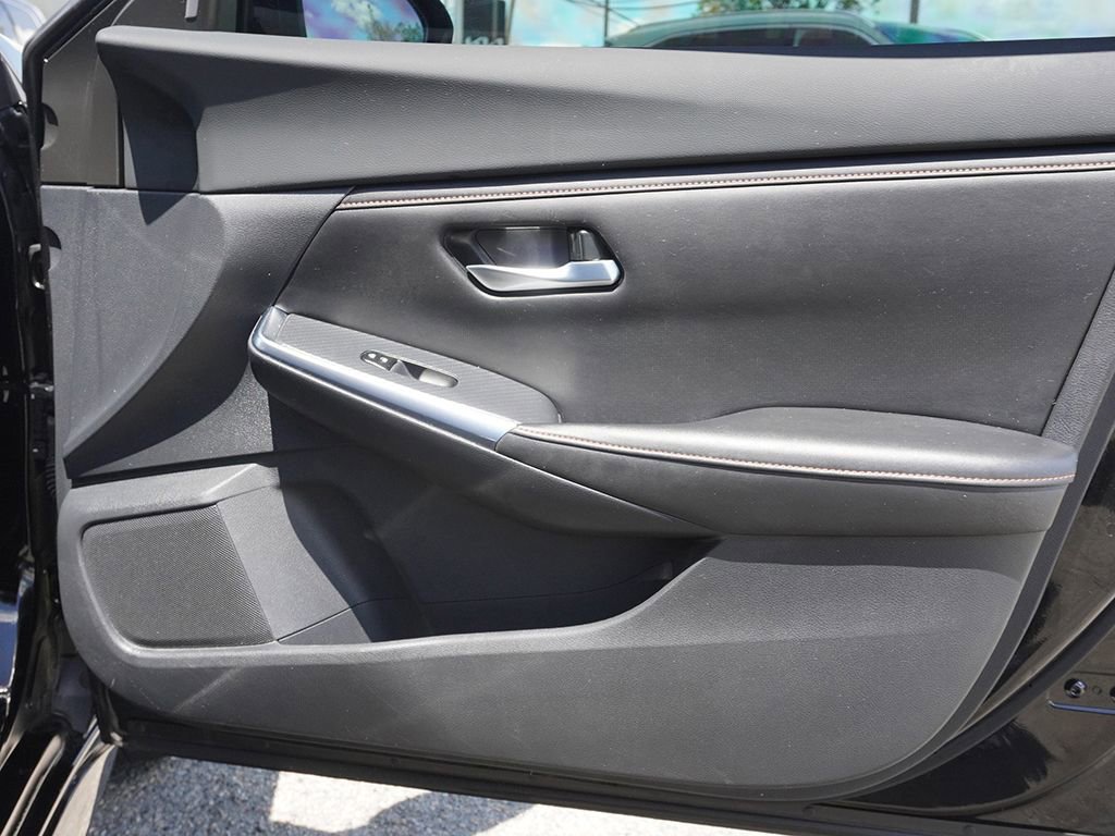 Used 2021 Nissan Sentra SR FWD image 19