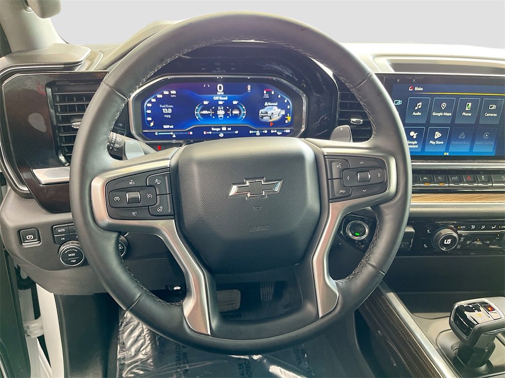 Used 2025 Chevrolet Silverado 1500 LT Trail Boss w/ Protection Package image 11