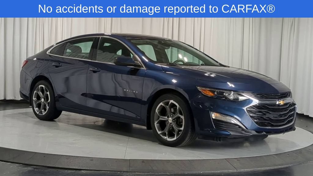 Used 2020 Chevrolet Malibu LT FWD image 2